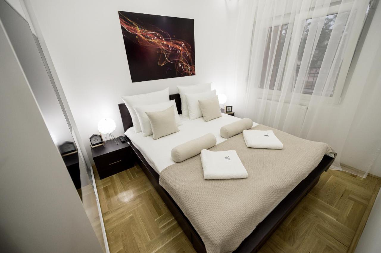 Centar Lux Apartment Arandjelovac Exterior photo